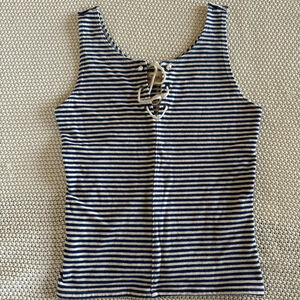 Hollister White and navy striped tank top #stripes #y2k